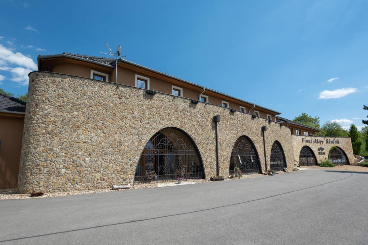 Hotel Vinne Sklepy Skalak Skalka (Hodonin)